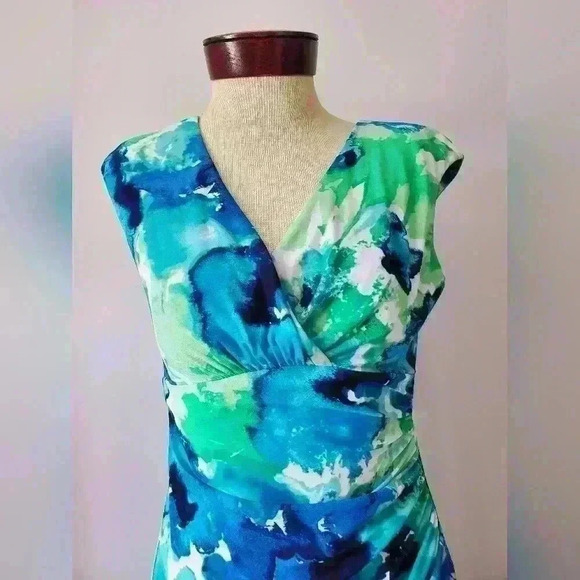 RALPH LAUREN floral sleeveless dress. Size  6 - Picture 3 of 10